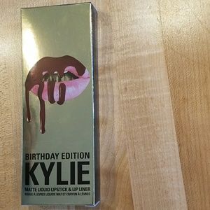 KYLIE LEO Birthday Edition